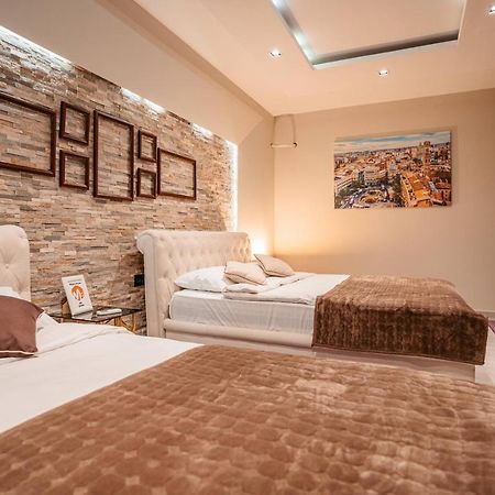 Magico Rooms & Apartments Ni 外观 照片